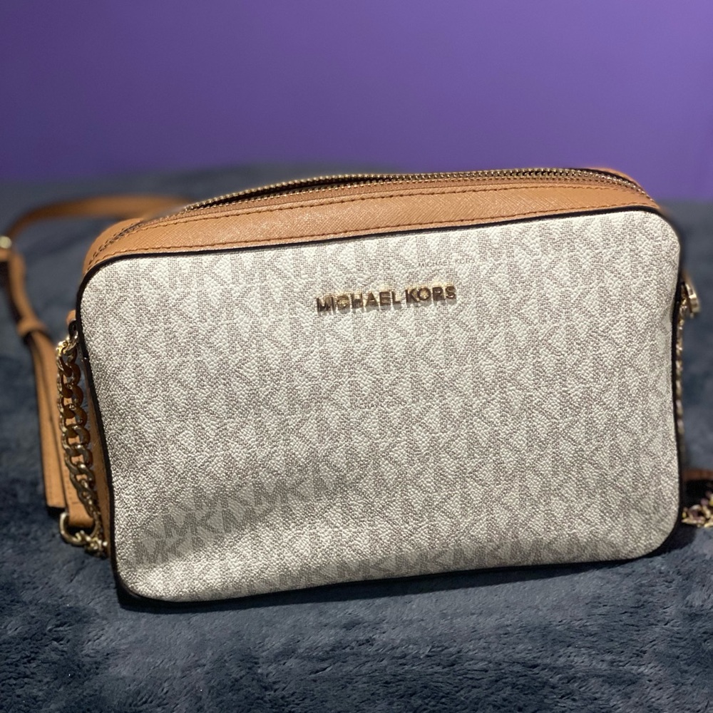 Michael kors Lg ew crossbody‎